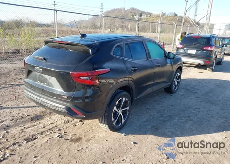 2024 Chevrolet Trax Fwd 1Rs from USA, damaged, VIN KL77LGE24RC154356